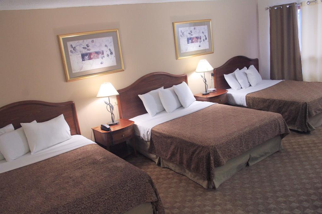 Joys Inn Niagara Falls Cataratas do Niágara Quarto foto
