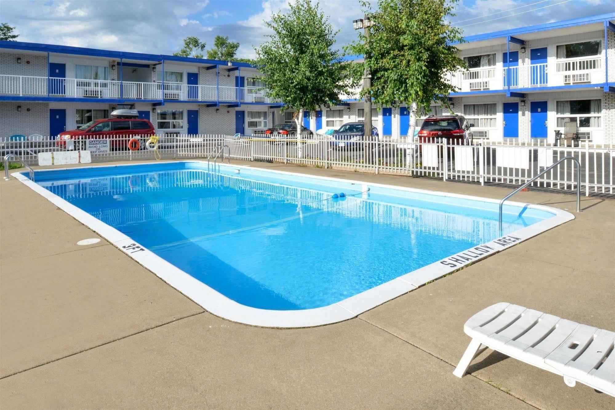 Joys Inn Niagara Falls Cataratas do Niágara Exterior foto